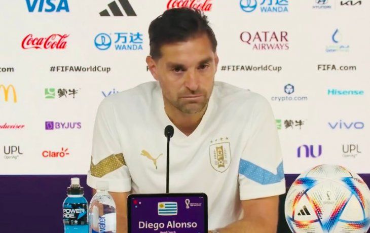 Diego Alonso explicó por qué los jugadores de Uruguay son los mejores del mundo