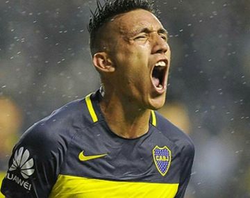 Mientras definen su contrato en Boca