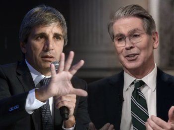 Luis Caputo viaja a Washington con Santiago Bausili para reunirse con Scott Bessent