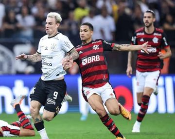 Corinthians y Flamengo abren los cuartos de final de la Copa Libertadores.