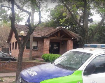 Escándalo en una comisaría de Tigre: fue a hacer una denuncia por violencia de género y el policía la quiso seducir