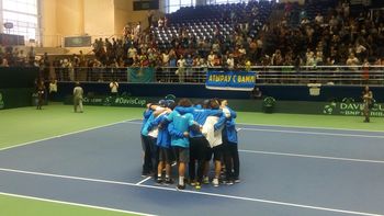 Argentina descendió a la zona americana en la Copa Davis Argentina descendió a la zona americana en la Copa Davis