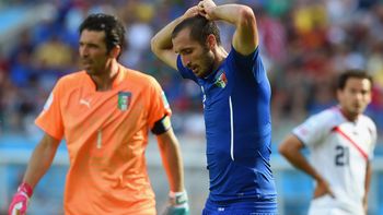 la prensa italiana califica de desastrosa la actuacion de su equipo ante costa rica la prensa italiana califica de desastrosa la actuacion de su equipo ante costa rica