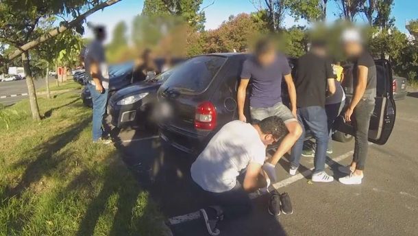 La Policía de la Ciudad detuvo a los dealers que vendían su Mastercard