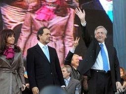 Kirchner, Cristina, Scioli