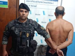 Escalofriante: un hombre abusó de su perro y fue detenido en Villa Gesell