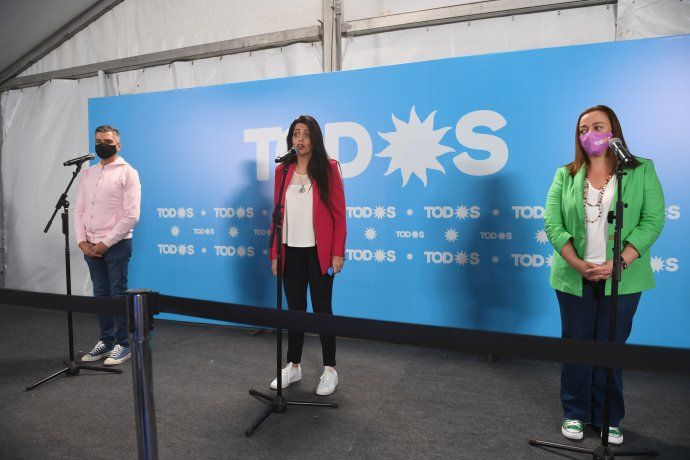 Luana Volnovich y Cecilia Moreau