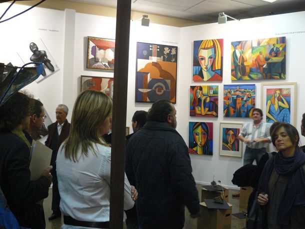 Sin dólares para atesorar, crece la inversión en obras de arte