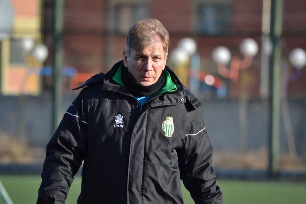 El DT argentino que le ganó al coronavirus tras 6 días en coma: Fue un infierno, no sabía si estaba vivo