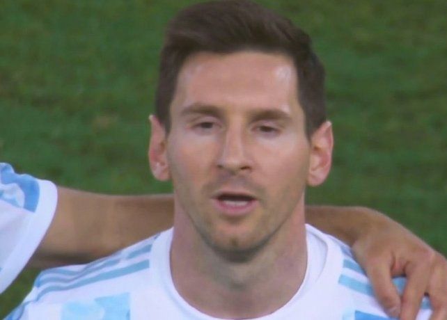 VIDEO: Lionel Messi cantó el Himno Nacional Argentino