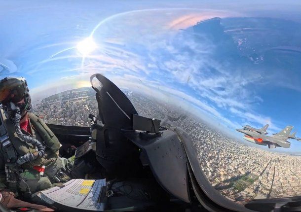 Un vuelo histórico: cómo se vivió desde adentro la potencia de los cazas F-16