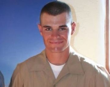 Este es el hombre que comenzó a disparar contra la gente en el bar de California