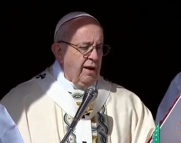 Francisco ofició la misa del Domingo de Pascua: ¡Jesús está vivo!