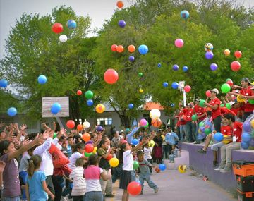 Polémica por un proyecto de ley que busca pasar el Día del Niño a noviembre