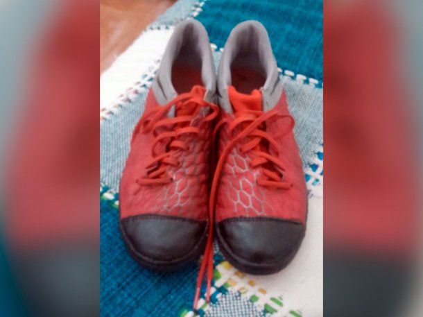 Mandó los botines al zapatero y el resultado se hizo viral: Charles Chaplin