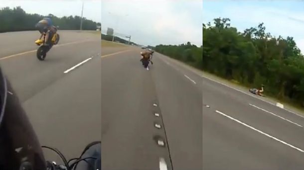 VIDEO: Quiso hacer piruetas con la moto en plena ruta y se pegó el porrazo de su vida