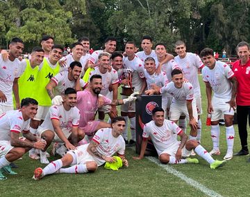 Serie Río de la Plata: Huracán venció a Danubio sobre la hora en Montevideo