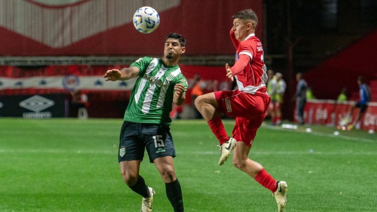Banfield vs Argentinos Juniors por el Torneo Apertura 2025: horario