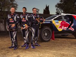 el leon vuelve a desafiar al dakar el leon vuelve a desafiar al dakar