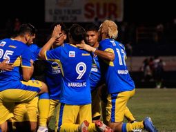 El festejo de los jugadores del Managua FC, líder del certamen.