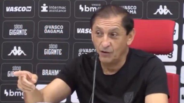 Polémica en Brasil: acusaron a Ramón Díaz de machista por una queja contra una árbitra