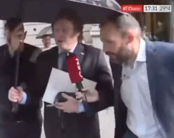 La reacción de Milei cuando le preguntaron por la fuga de legisladores de LLA