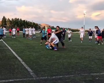 Así fue la batalla campal en la final de un torneo de Reserva en Comodoro Rivadavia