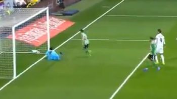 El arquero calculó mal El arquero calculó mal