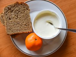 Este yogurt se destaca por ser el compañero ideal del cerebro, ayudándolo a mejorar su rendimiento.&nbsp;