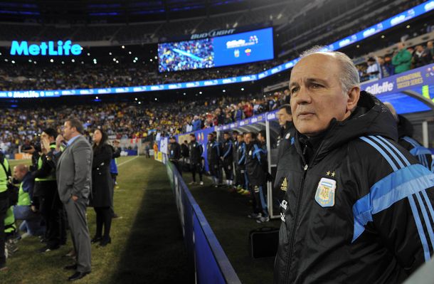 ¿Como le fue a Sabella contra los rivales del Grupo F?