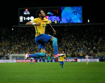 El festejo de Neymar en la goleada de Brasil a Paraguay