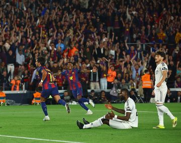 Barcelona le ganó 2-0 al Real Madrid y se coronó campeón de LaLiga de España