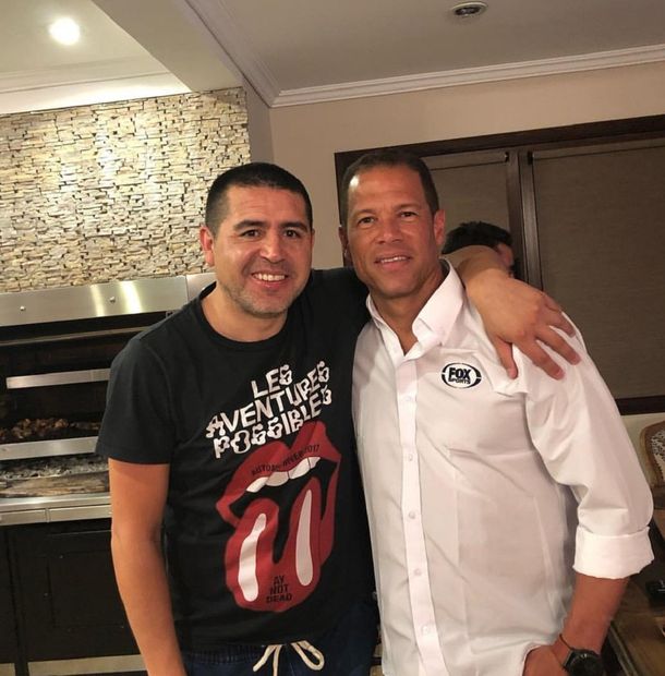 Juan Román Riquelme y Óscar Córdoba