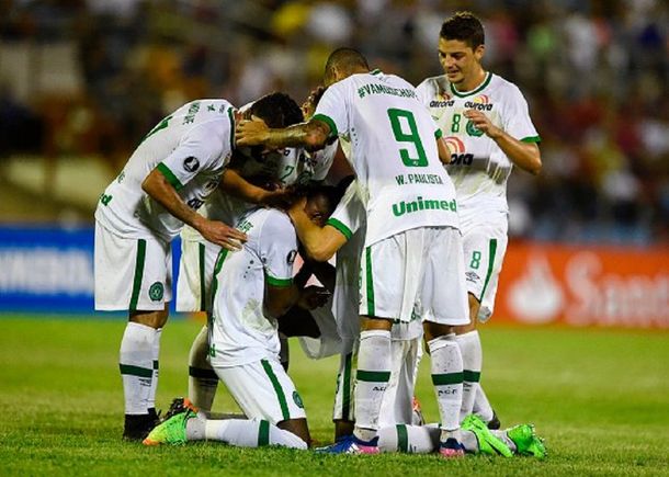 Festejo de Chapecoense en Venezuela