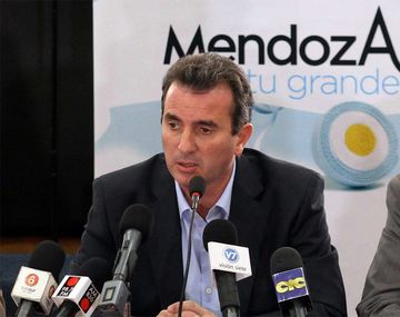 Paco Pérez pidió no vedar de antemano la re-reelección