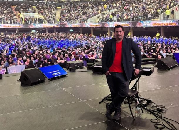 Deportivo Español desvinculó al abogado que tocó con Javier Milei: No nos representa ideológicamente