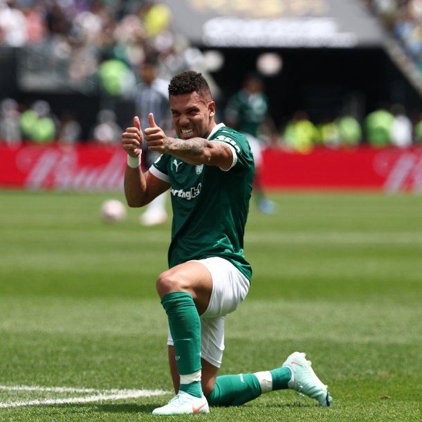 Palmeiras ganó el duelo brasileño ante Botafogo y pasó a cuartos de final en el Mundial de Clubes 2025