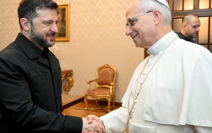 León XIV recibió a Zelenski, presidente de Ucrania, en su residencia de verano