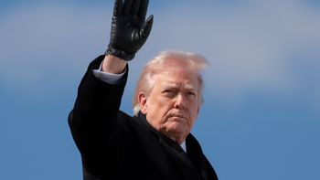 Donald Trump amenaza con aniquilar plantas de energía de Irán si no abre Ormuz