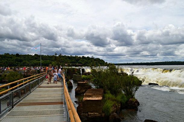 Más de 11 mil turistas ya recorrieron las nuevas pasarelas de la Garganta del Diablo en las Cataratas de Iguazú