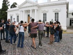 emotivo adios a araujo en chacarita: que figuras del periodismo estuvieron presentes emotivo adios a araujo en chacarita: que figuras del periodismo estuvieron presentes