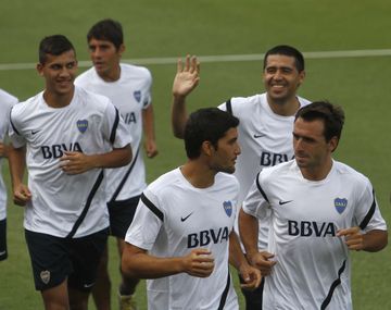 Paredes se ilusiona con jugar junto a Riquelme
