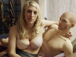 Karley Sciortino, la mujer que tuvi sexo con un robot