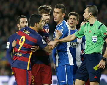 Suspenden a Suárez por provocar los incidentes ante el Espanyol