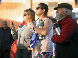 Uruguay define sus próximos cinco años con el balotaje entre Martínez y Lacalle Pou