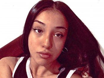 Una chica de 17 años murió al chocar en moto contra un caballo