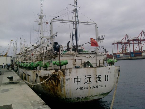 Comodoro Rivadavia: un pesquero chino se hundió tras chocar con un buque español