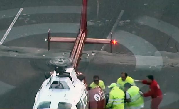 Video: así rescataron en helicóptero al herido por un choque en Autopista 25 de Mayo