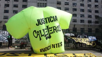 cromanon: liberaron al ex manager de callejeros cromanon: liberaron al ex manager de callejeros