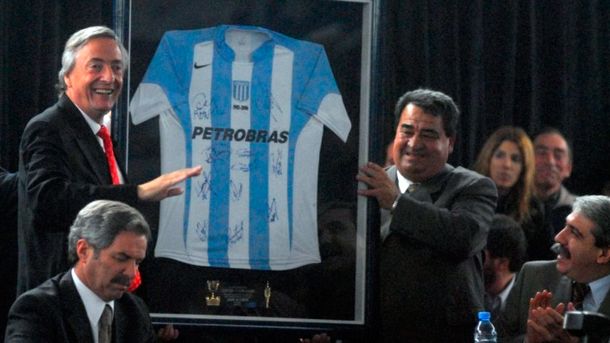 Néstor Kirchner y el fútbol: diez historias sobre su otra gran pasión